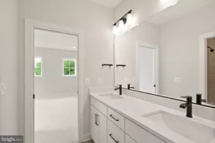 1212 Drake St SW, Vienna, VA 22180 - Photo 55