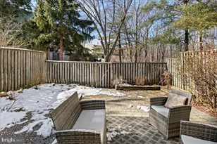 1642 Harvest Green Ct, Reston, VA 20194 - Photo 39