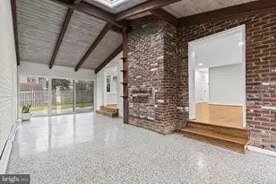 7609 Woodridge Cir, Alexandria, VA 22308 - Photo 7