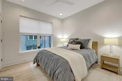 11236 Faraday Park Drive, Reston, VA 20190 - Photo 41