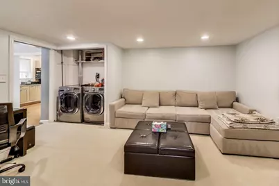 6703 Hallwood Avenue, Falls Church, VA 22046 - Photo 15