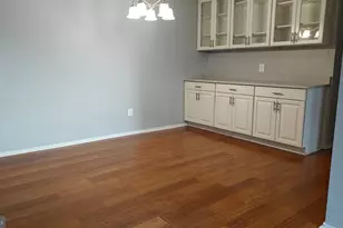 561 Florida Ave, Herndon, VA 20170 - Photo 5