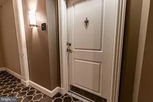 2655 Prosperity Ave, Fairfax, VA 22031 - Photo 3