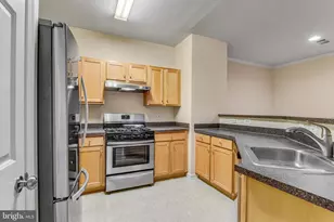 5124 Brittney Elyse Cir, Centreville, VA 20120 - Photo 13