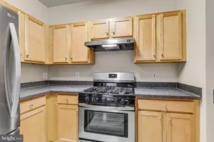 5124 Brittney Elyse Cir, Centreville, VA 20120 - Photo 7