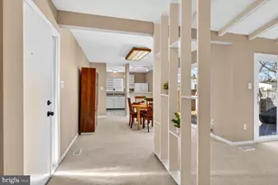 7204 Lavender Ln, Springfield, VA 22150 - Photo 3