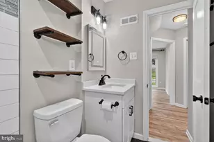 1925 Rollins Dr, Alexandria, VA 22307 - Photo 31