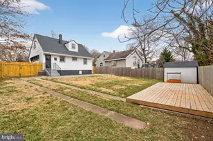 1925 Rollins Dr, Alexandria, VA 22307 - Photo 3