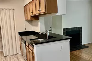 11703 Olde English Dr, Reston, VA 20190 - Photo 5