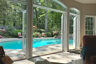 304 Chesapeake Dr, Great Falls, VA 22066 - Photo 57