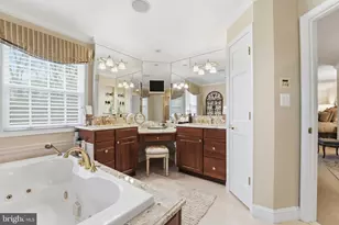 304 Chesapeake Dr, Great Falls, VA 22066 - Photo 53