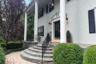 304 Chesapeake Dr, Great Falls, VA 22066 - Photo 5