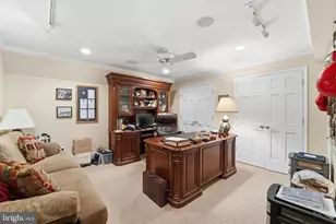 304 Chesapeake Dr, Great Falls, VA 22066 - Photo 33