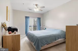 11379 Aristotle Dr, Fairfax, VA 22030 - Photo 19