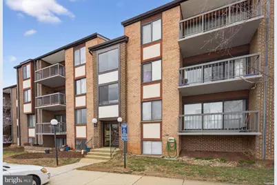 9718 Kingsbridge Drive #103, Fairfax, VA 22031 - Photo 1