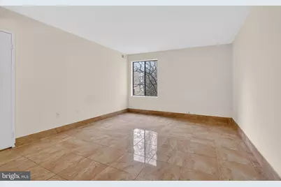 9718 Kingsbridge Drive #103, Fairfax, VA 22031 - Photo 11