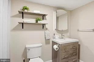 5519 Yorkshire St, Springfield, VA 22151 - Photo 37