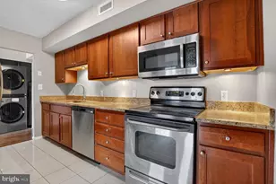 2230 George C Marshall Dr, Falls Church, VA 22043 - Photo 3