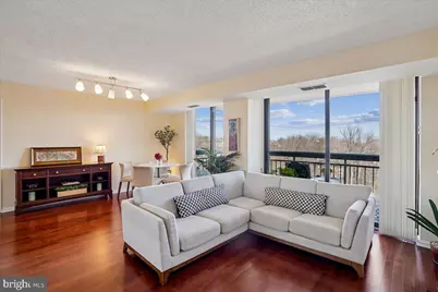 2230 George C Marshall Drive #904, Falls Church, VA 22043 - Photo 11