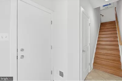 12183 Waveland Street, Fairfax, VA 22033 - Photo 5