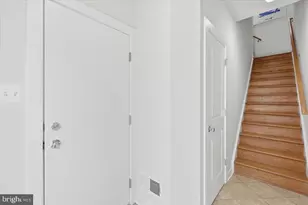 12183 Waveland St, Fairfax, VA 22033 - Photo 5