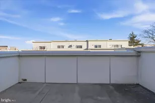 12183 Waveland St, Fairfax, VA 22033 - Photo 31