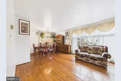 5907 Camberly Avenue, Springfield, VA 22150 - Photo 13