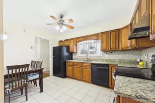 5907 Camberly Ave, Springfield, VA 22150 - Photo 5