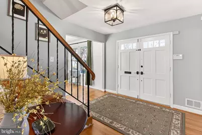 6621 Kerns Road, Falls Church, VA 22042 - Photo 5