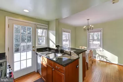 2609 Farmington Drive, Alexandria, VA 22303 - Photo 9