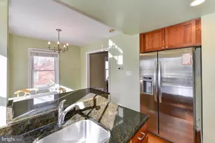 2609 Farmington Dr, Alexandria, VA 22303 - Photo 11