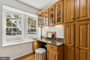 3353 Lakeside View Dr, Falls Church, VA 22041 - Photo 11