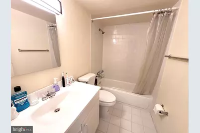 9800 Kingsbridge Drive #2, Fairfax, VA 22031 - Photo 17