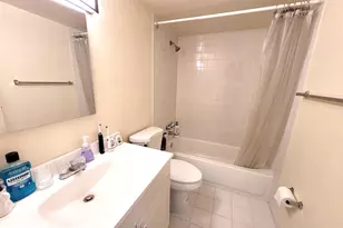 9800 Kingsbridge Dr, Fairfax, VA 22031 - Photo 17