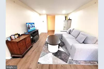 9800 Kingsbridge Drive #2, Fairfax, VA 22031 - Photo 5