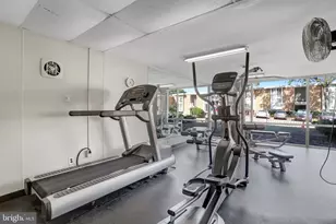 5701 Indian Ct, Alexandria, VA 22303 - Photo 39