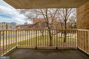 5701 Indian Ct, Alexandria, VA 22303 - Photo 5