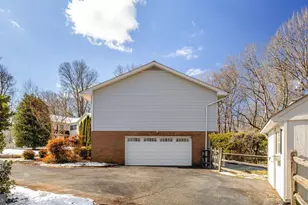 1700 Hunts End Ct, Vienna, VA 22182 - Photo 31