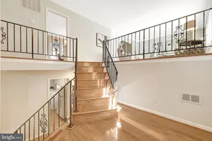 1700 Hunts End Ct, Vienna, VA 22182 - Photo 3