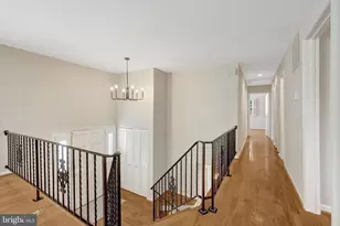 1700 Hunts End Ct, Vienna, VA 22182 - Photo 13