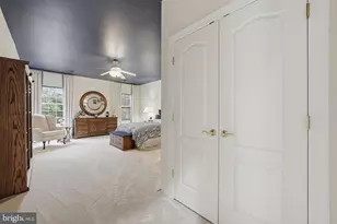 7820 Rose Garden Ln, Springfield, VA 22153 - Photo 35