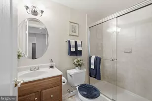 7820 Rose Garden Ln, Springfield, VA 22153 - Photo 53