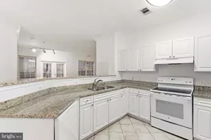 3015 Nicosh Cir, Falls Church, VA 22042 - Photo 11