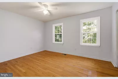 6149 Strasburg Drive, Centreville, VA 20121 - Photo 25