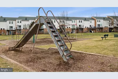 6149 Strasburg Drive, Centreville, VA 20121 - Photo 37