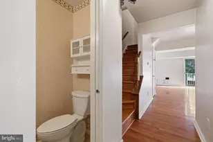 6149 Strasburg Dr, Centreville, VA 20121 - Photo 7