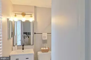 6646 Rockleigh Way, Alexandria, VA 22315 - Photo 17