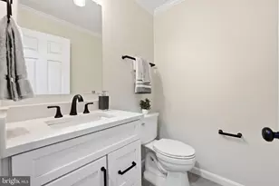 11480 Robert Stephens Dr, Fairfax Station, VA 22039 - Photo 25