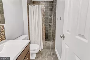 12106 Greenway Ct, Fairfax, VA 22033 - Photo 31