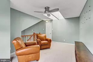 12106 Greenway Ct, Fairfax, VA 22033 - Photo 37